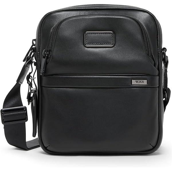 Amazon.com: TUMI - Harrison Daniel Utility Pouch Waist Pack